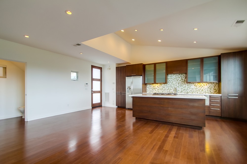 Virtual tour photo 24 of 88 for 1758 Neale St