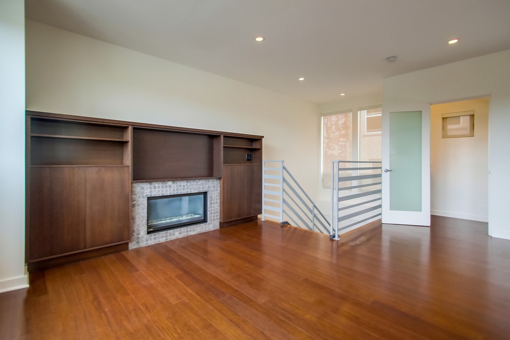 Virtual tour photo 25 of 88 for 1758 Neale St