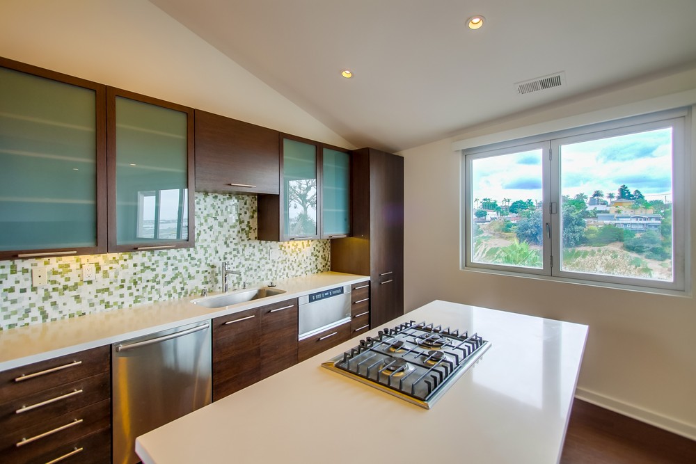 Virtual tour photo 27 of 88 for 1758 Neale St