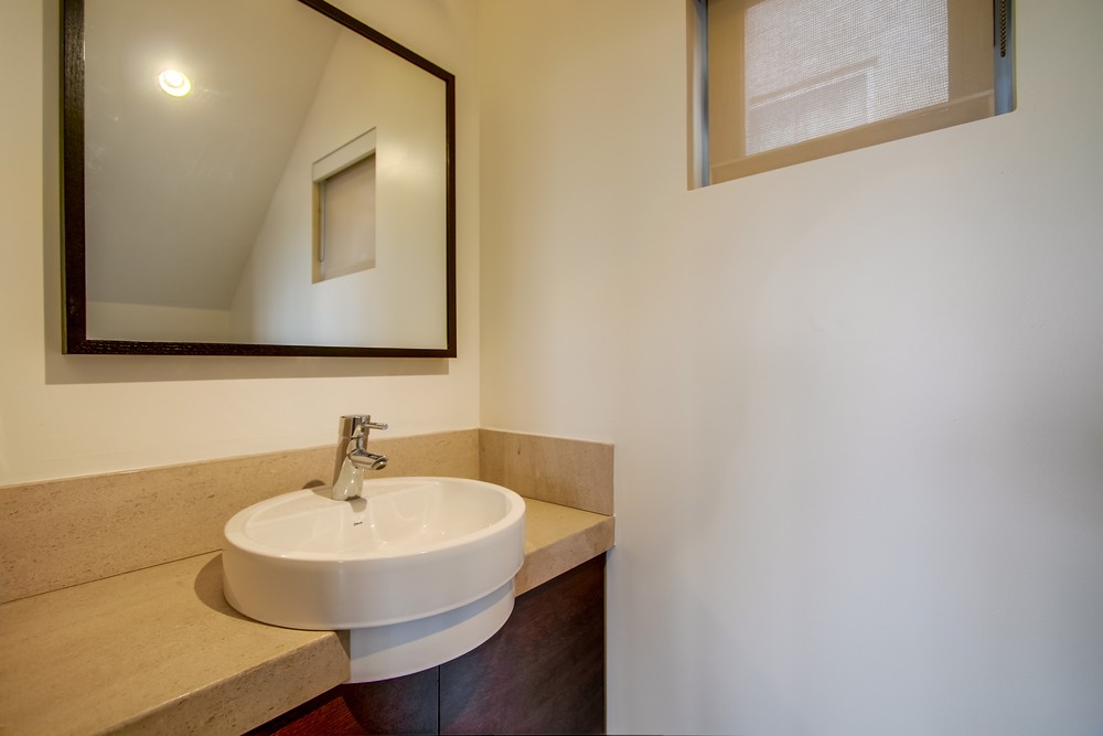 Virtual tour photo 41 of 88 for 1758 Neale St