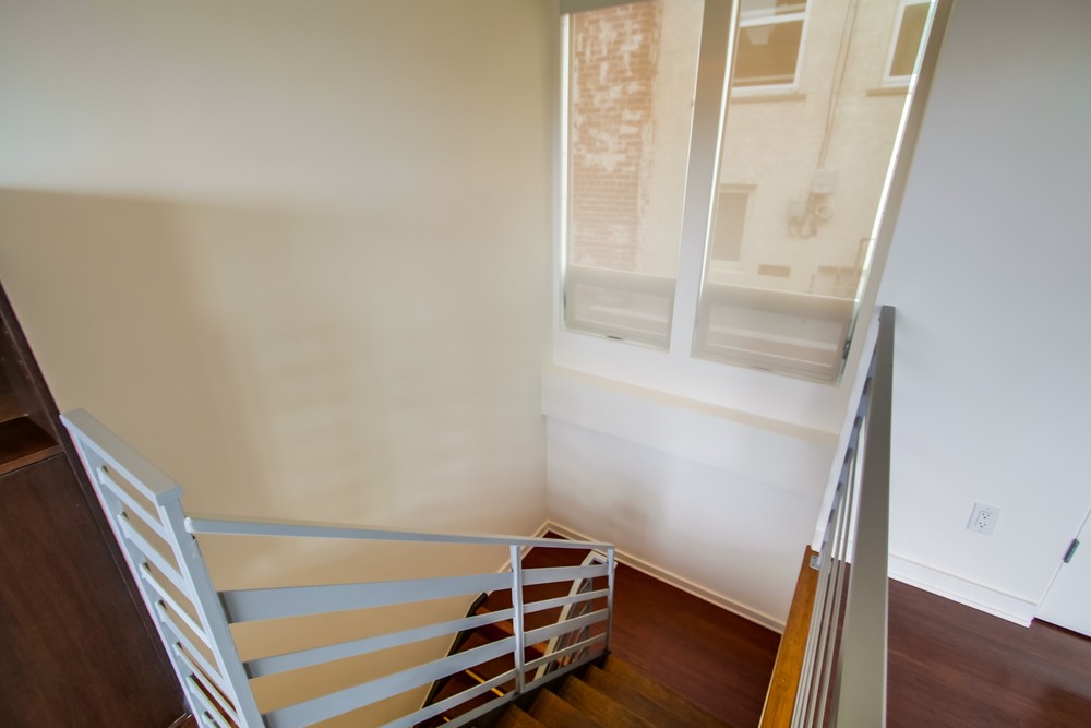 Virtual tour photo 44 of 88 for 1758 Neale St