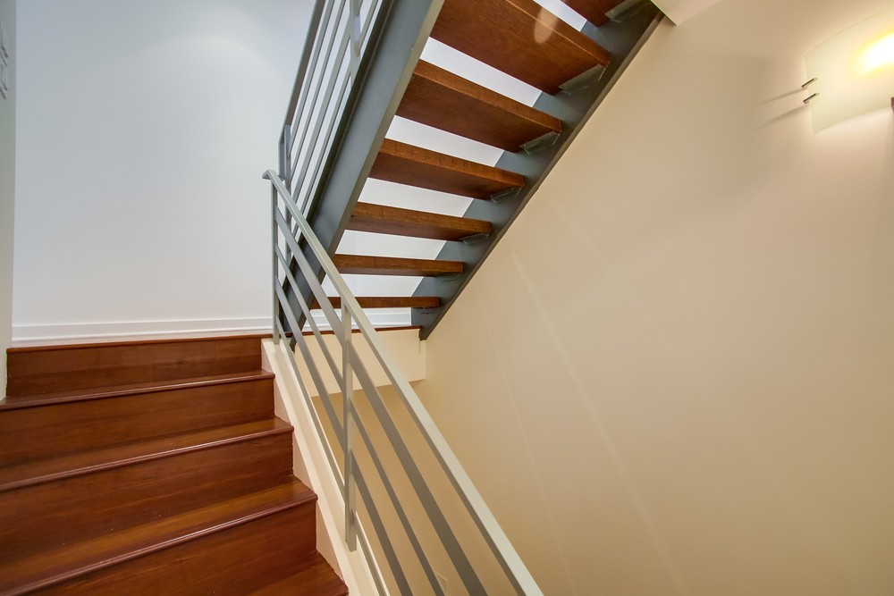 Virtual tour photo 46 of 88 for 1758 Neale St