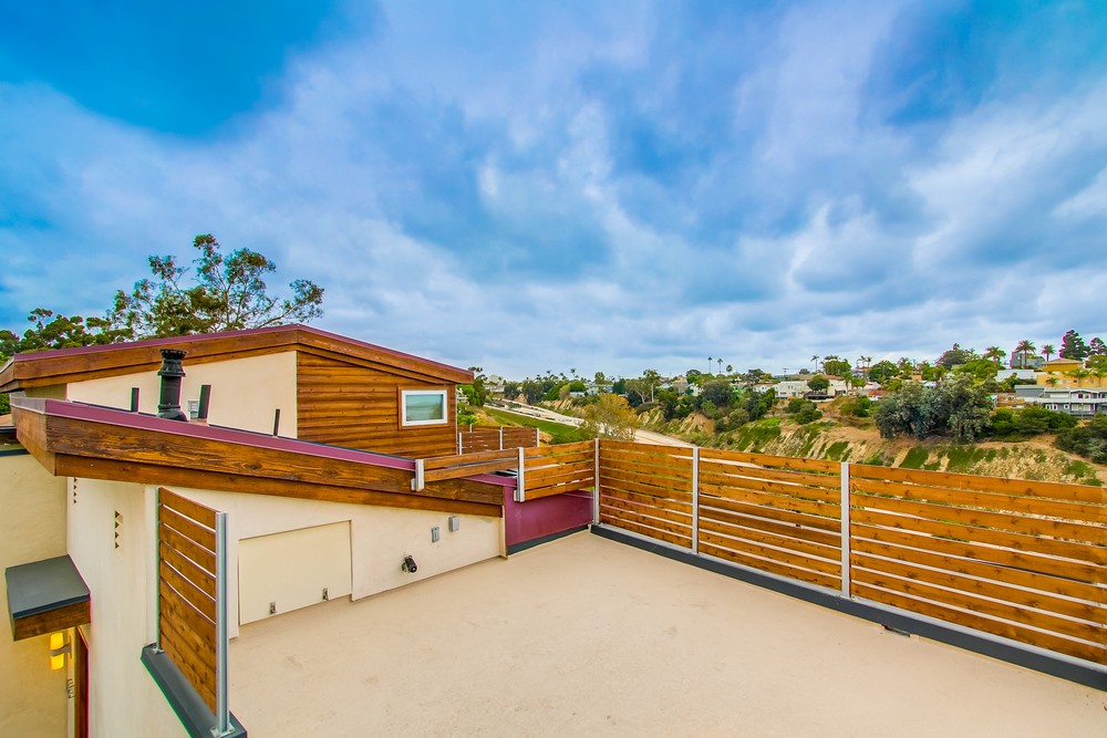 Virtual tour photo 66 of 88 for 1758 Neale St