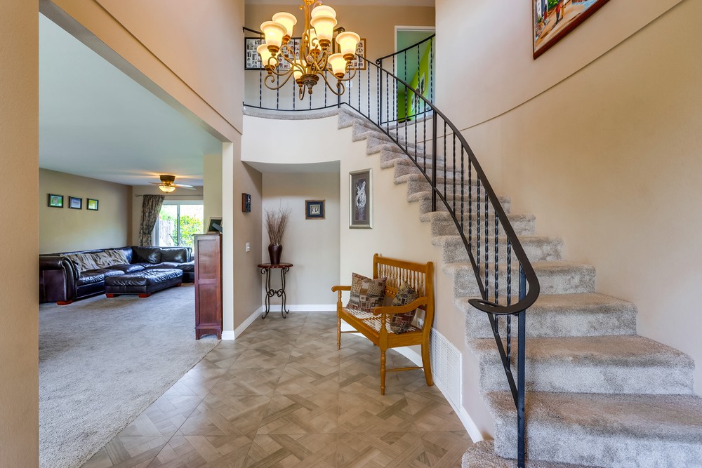 Virtual tour photo 6 of 34 for 17580 Montero Rd