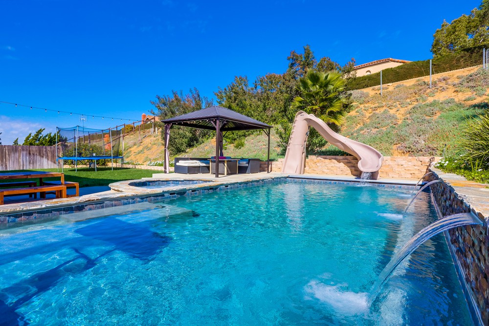 Virtual tour photo 32 of 34 for 17580 Montero Rd