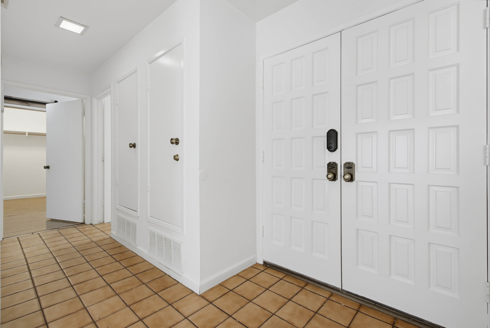 Virtual tour photo 23 of 53 for 1759 Pala Lake Dr