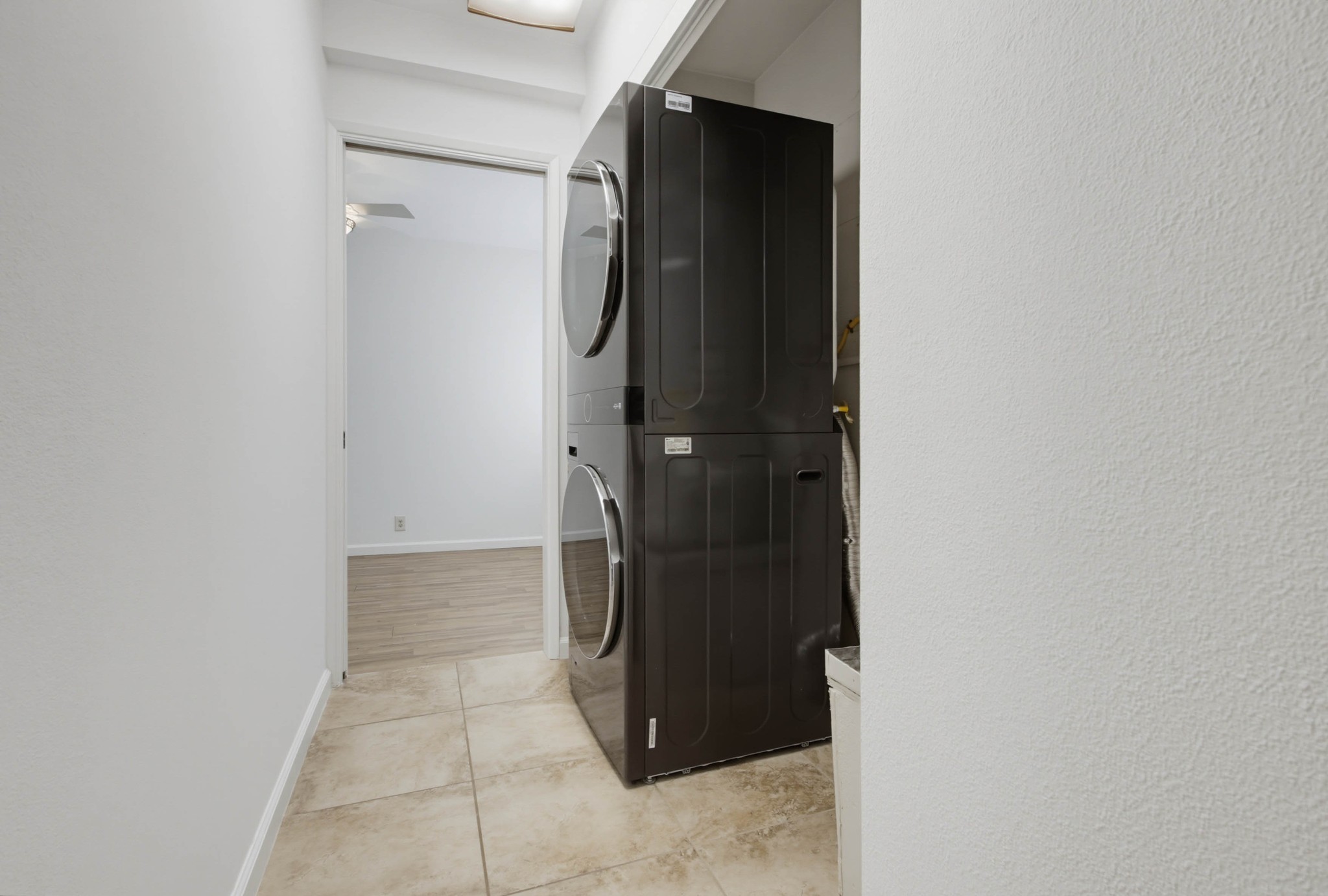 Virtual tour photo 25 of 53 for 1759 Pala Lake Dr