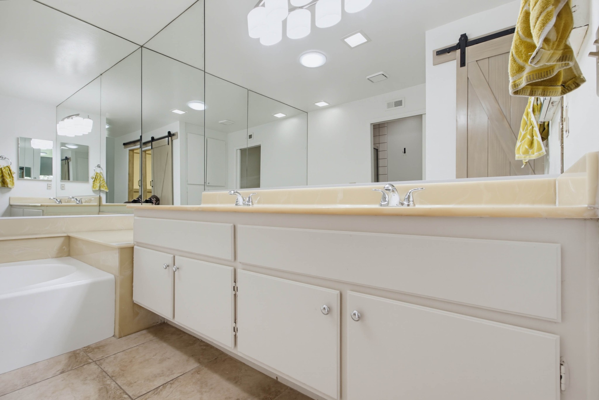 Virtual tour photo 39 of 53 for 1759 Pala Lake Dr