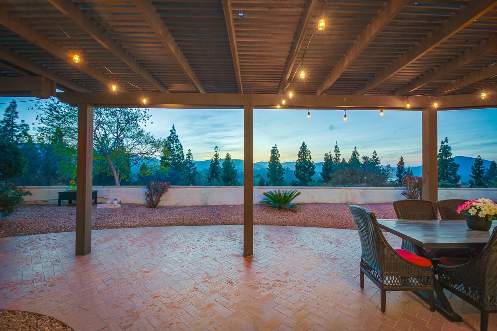 Virtual tour photo 27 of 114 for 17592 Bocage Point