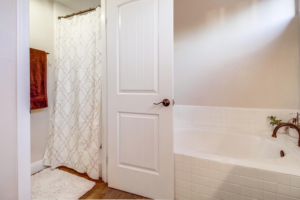 Virtual tour photo 75 of 114 for 17592 Bocage Point