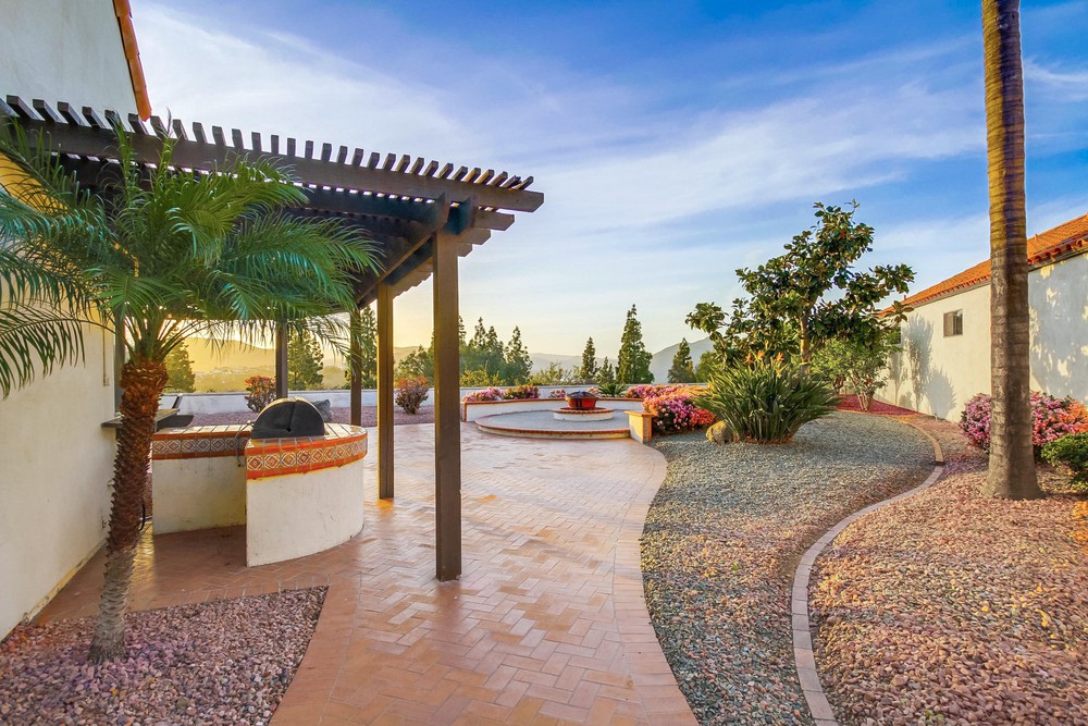 Virtual tour photo 97 of 114 for 17592 Bocage Point