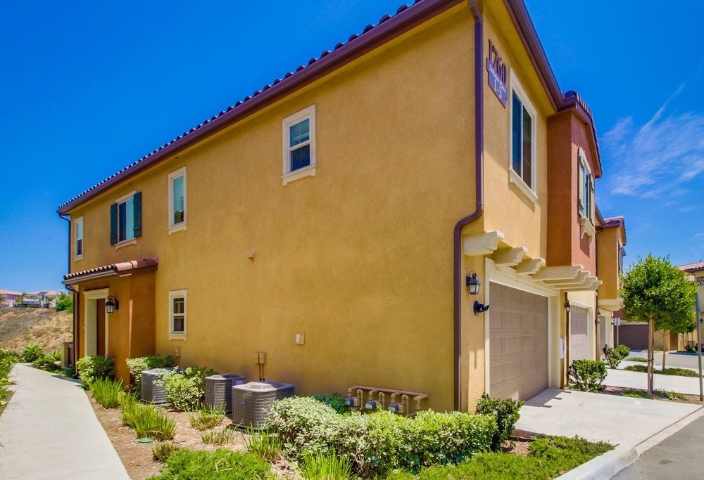 Virtual tour photo 3 of 43 for 1760 Saltaire Pl #3