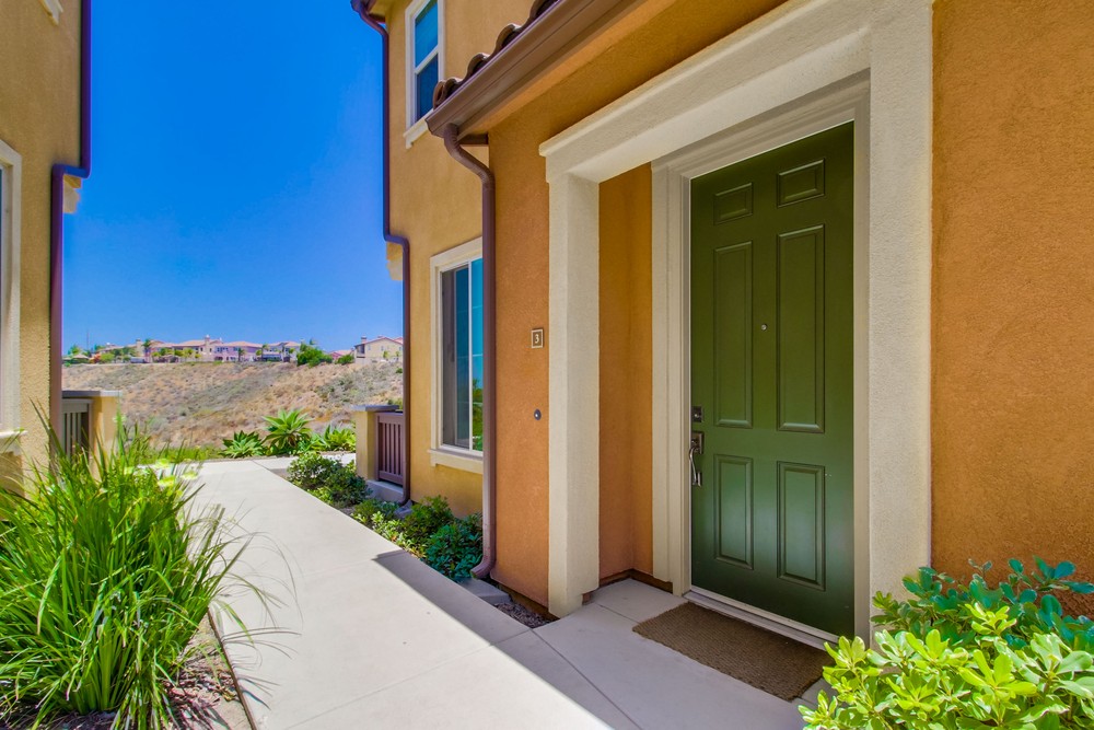 Virtual tour photo 5 of 43 for 1760 Saltaire Pl #3