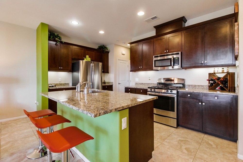 Virtual tour photo 17 of 43 for 1760 Saltaire Pl #3