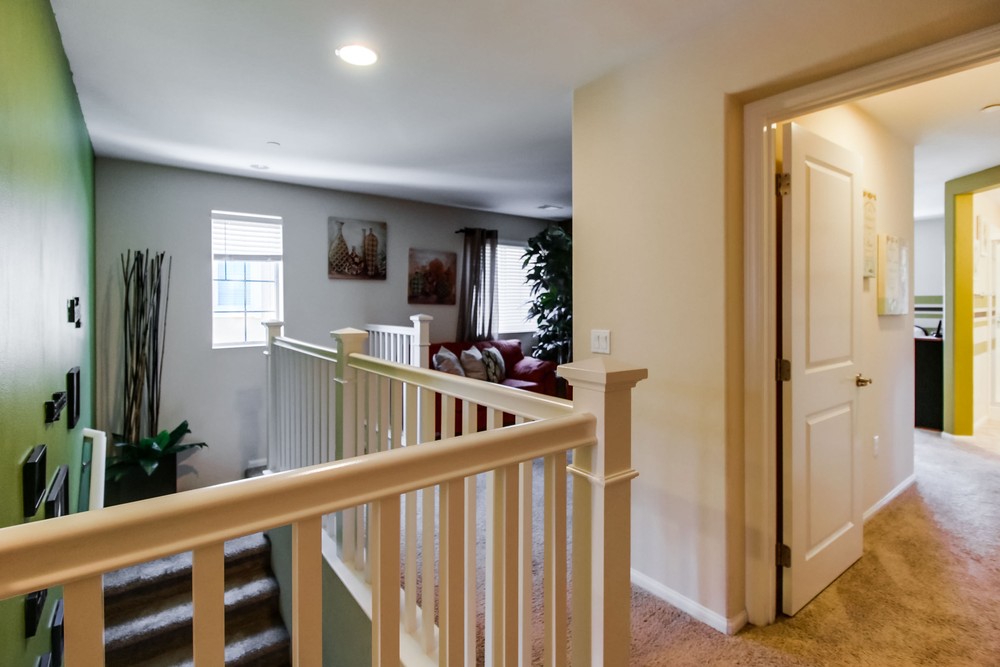 Virtual tour photo 20 of 43 for 1760 Saltaire Pl #3
