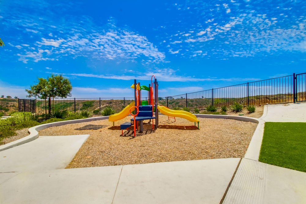 Virtual tour photo 40 of 43 for 1760 Saltaire Pl #3