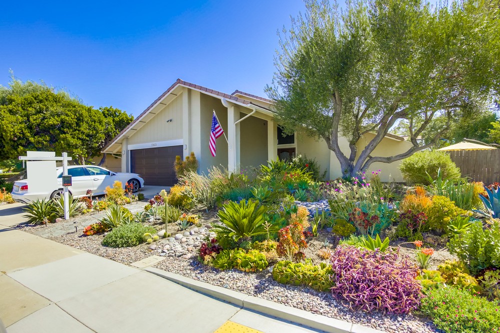 Virtual tour photo 3 of 42 for 17603 Frondoso Dr