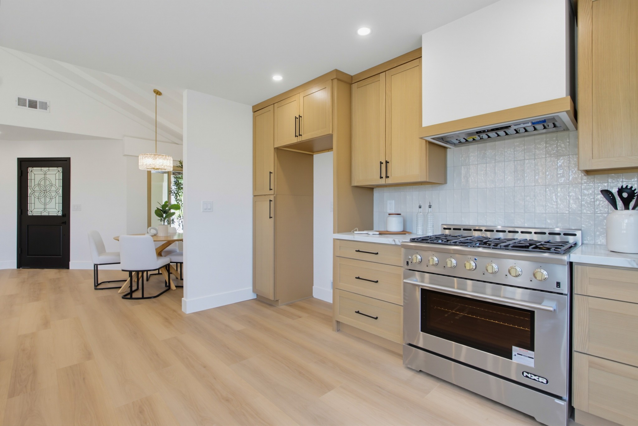 Virtual tour photo 24 of 52 for 17604 Camino Ancho