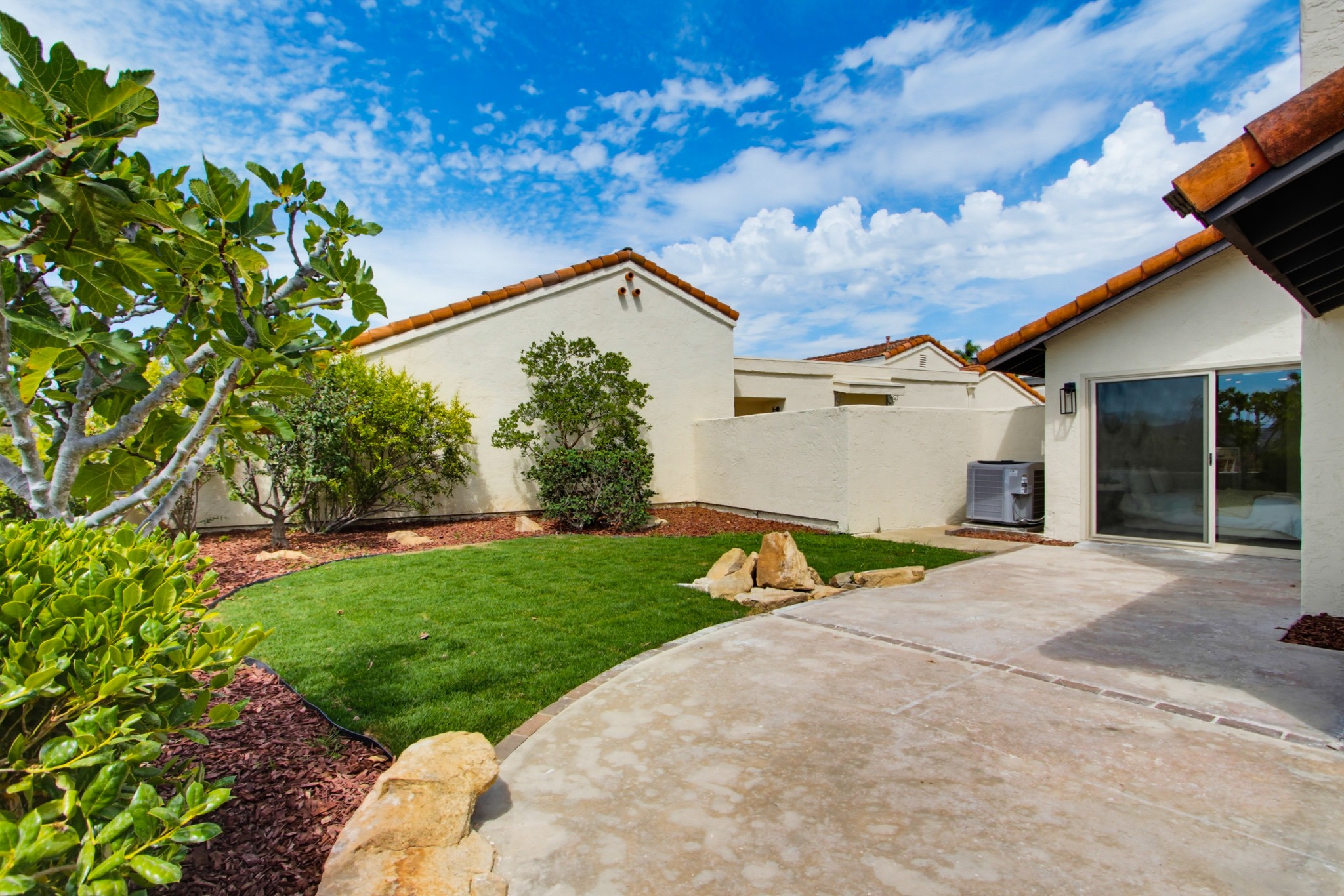 Virtual tour photo 46 of 52 for 17604 Camino Ancho