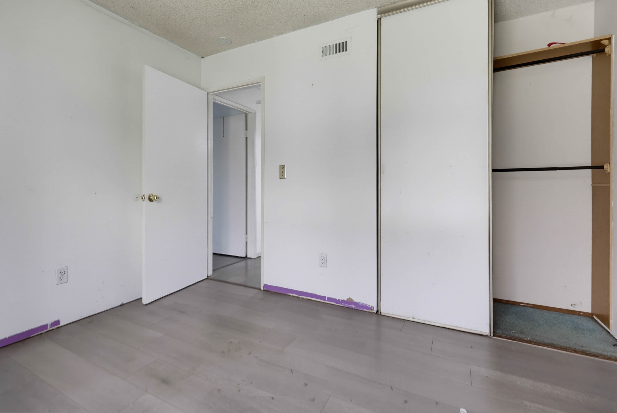 Virtual tour photo 19 of 31 for 1761 Hollister St Unit 32