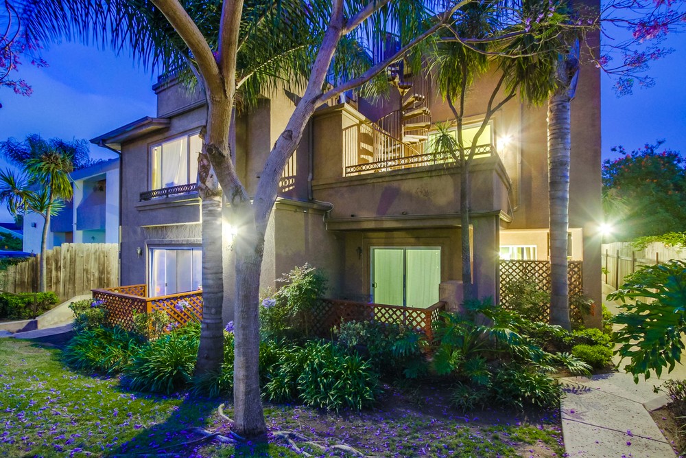 Virtual tour photo 5 of 41 for 1761 Hornblend St