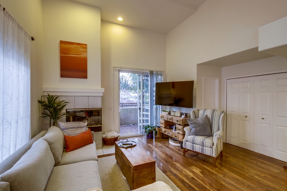 Virtual tour photo 10 of 41 for 1761 Hornblend St