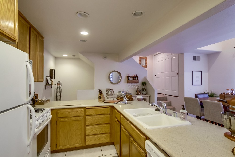 Virtual tour photo 17 of 41 for 1761 Hornblend St