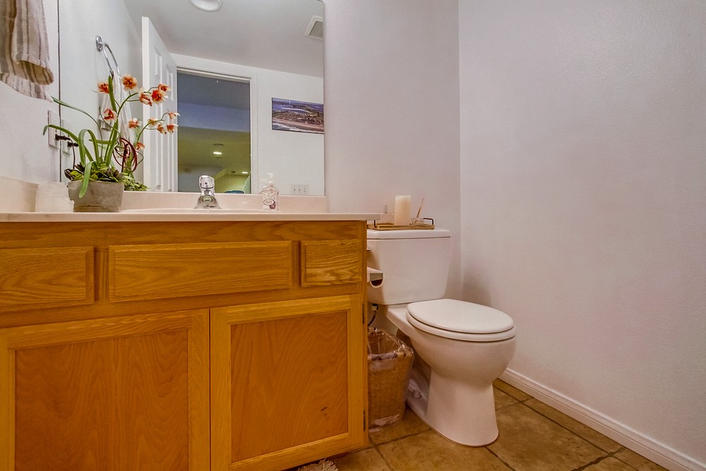 Virtual tour photo 18 of 41 for 1761 Hornblend St