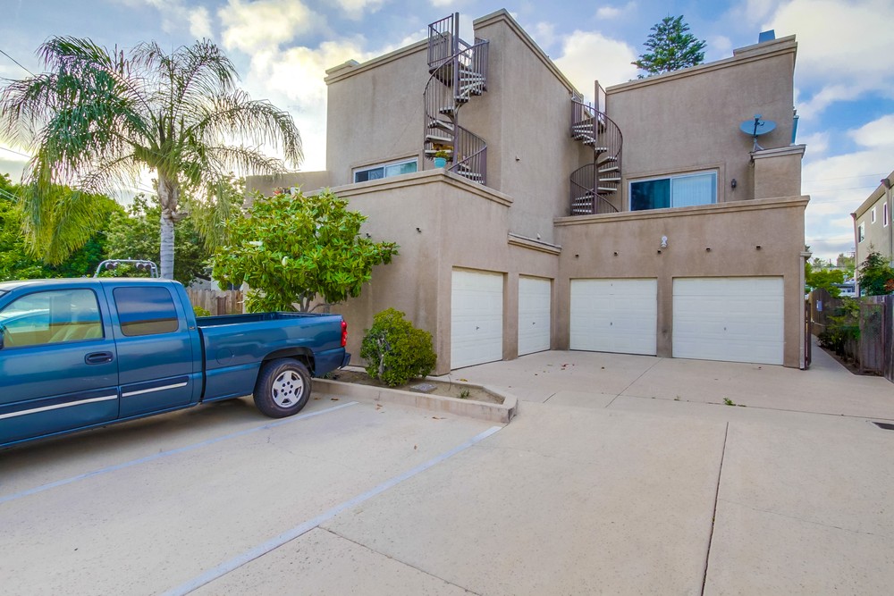 Virtual tour photo 40 of 41 for 1761 Hornblend St