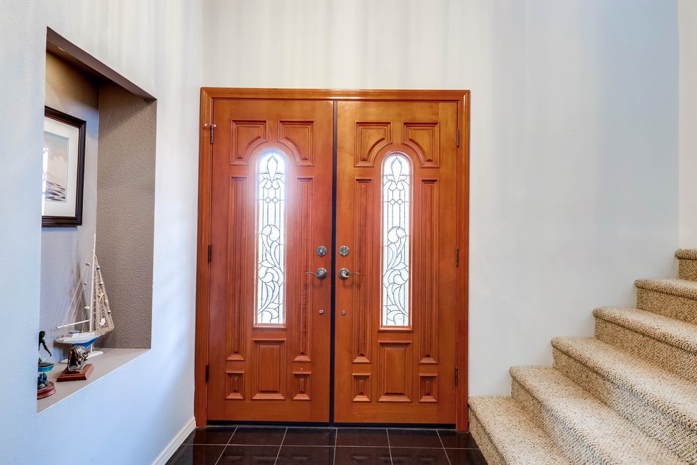 Virtual tour photo 7 of 42 for 17610 Marymont Pl