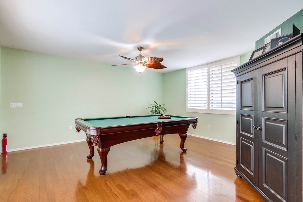 Virtual tour photo 9 of 42 for 17610 Marymont Pl