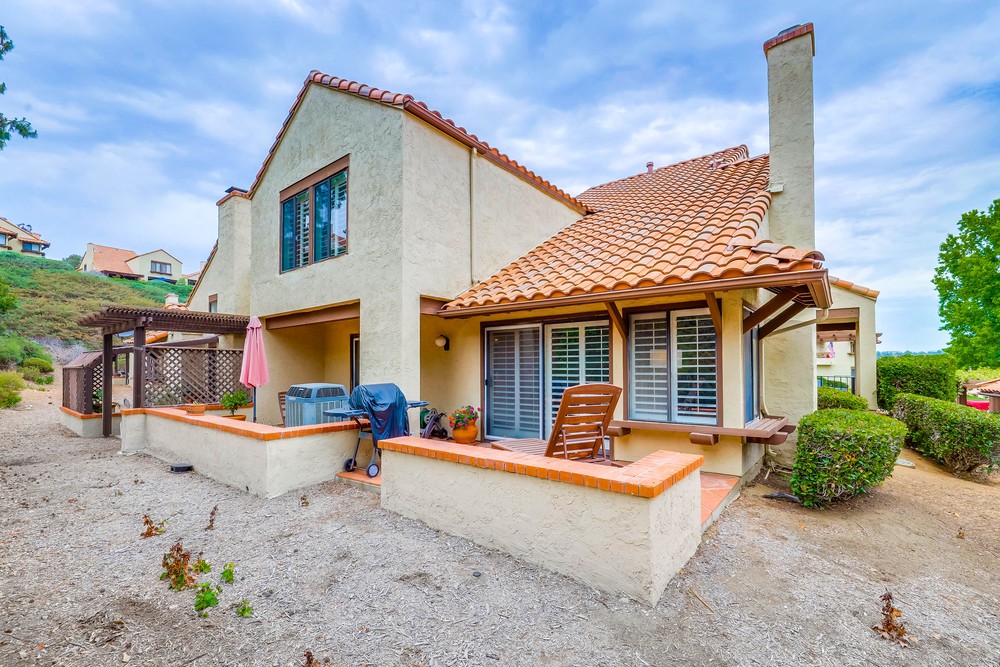 Virtual tour photo 37 of 42 for 17610 Marymont Pl