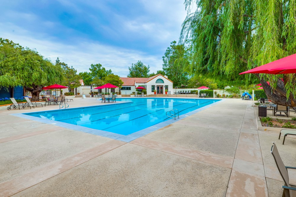 Virtual tour photo 43 of 42 for 17610 Marymont Pl