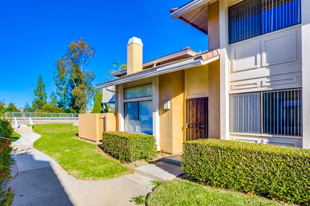 Virtual tour photo 1 of 36 for 17615 Fairlie Rd