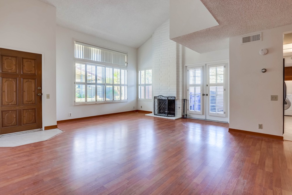 Virtual tour photo 8 of 36 for 17615 Fairlie Rd