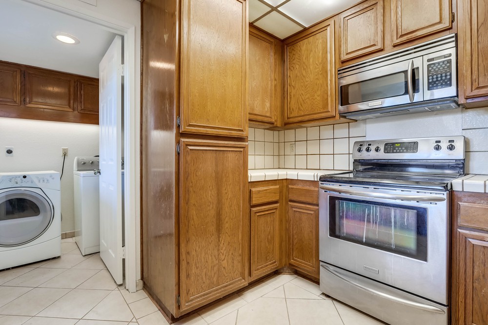 Virtual tour photo 13 of 36 for 17615 Fairlie Rd