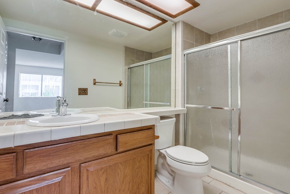 Virtual tour photo 20 of 36 for 17615 Fairlie Rd