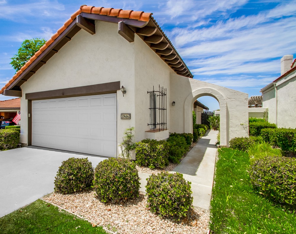Virtual tour photo 6 of 49 for 17616 Corte Potosi