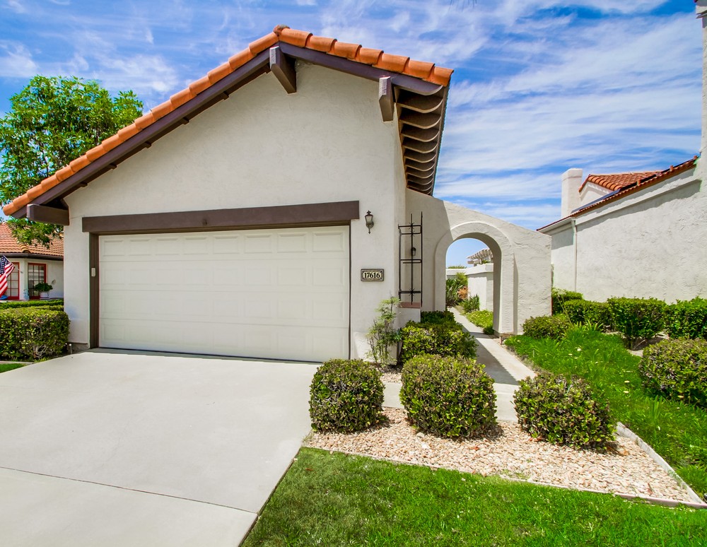 Virtual tour photo 7 of 49 for 17616 Corte Potosi