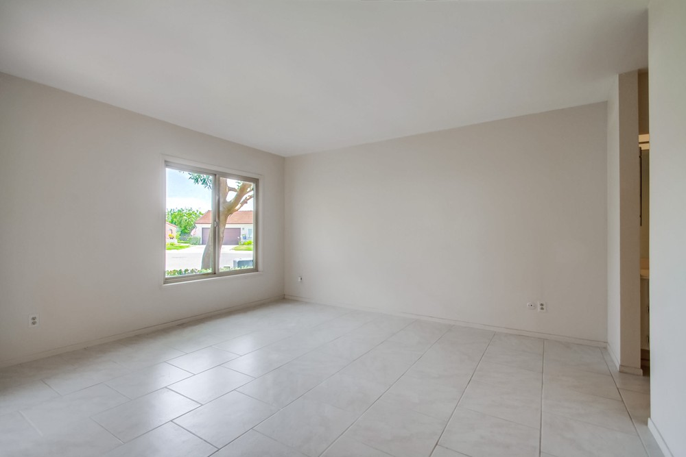Virtual tour photo 26 of 49 for 17616 Corte Potosi