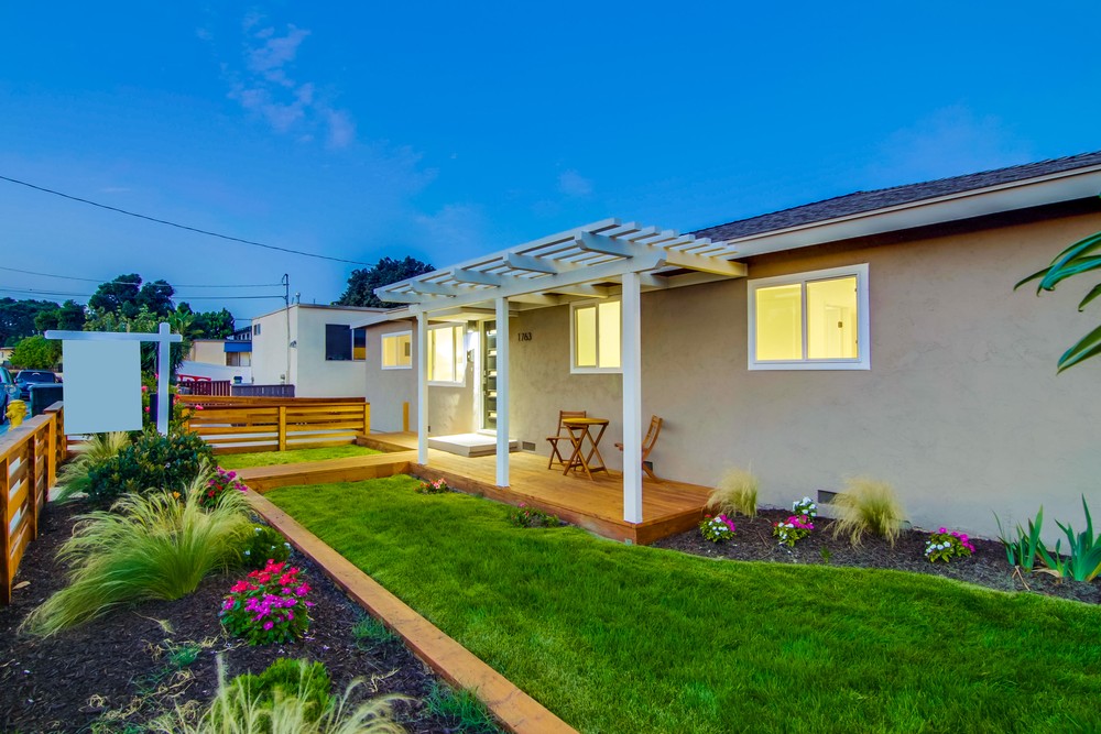 Virtual tour photo 9 of 68 for 1763 Pentuckett Ave