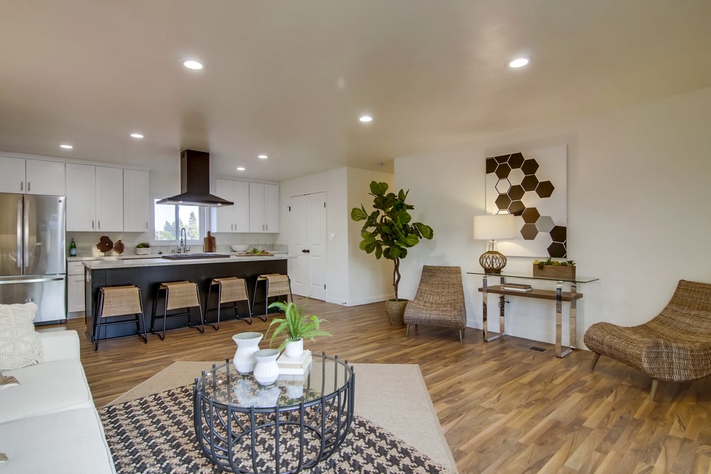 Virtual tour photo 17 of 68 for 1763 Pentuckett Ave