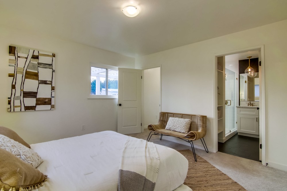 Virtual tour photo 40 of 68 for 1763 Pentuckett Ave