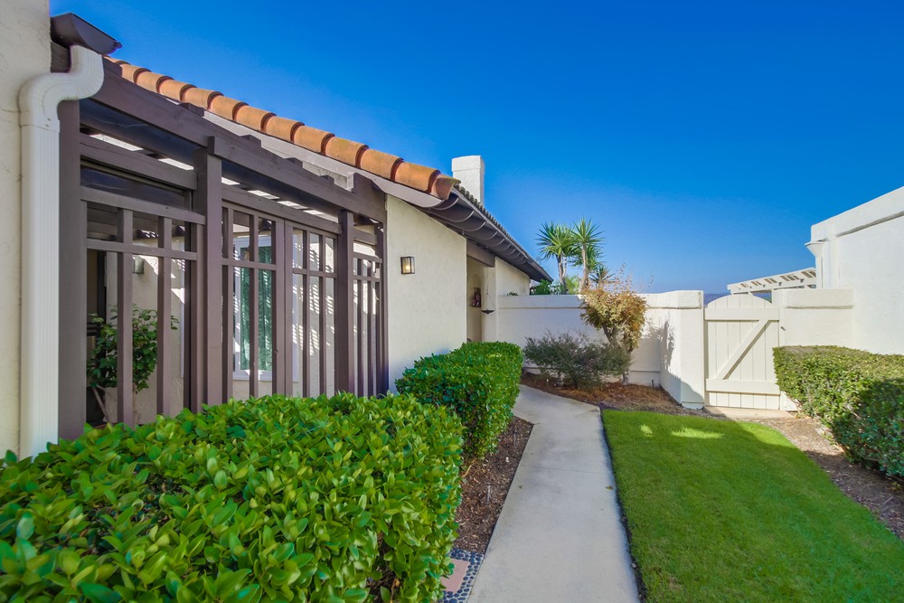 Virtual tour photo 5 of 51 for 17676 Corte Sobrado