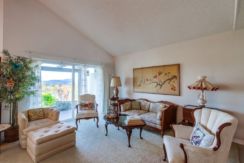 Virtual tour photo 8 of 51 for 17676 Corte Sobrado