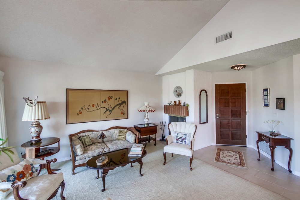 Virtual tour photo 10 of 51 for 17676 Corte Sobrado