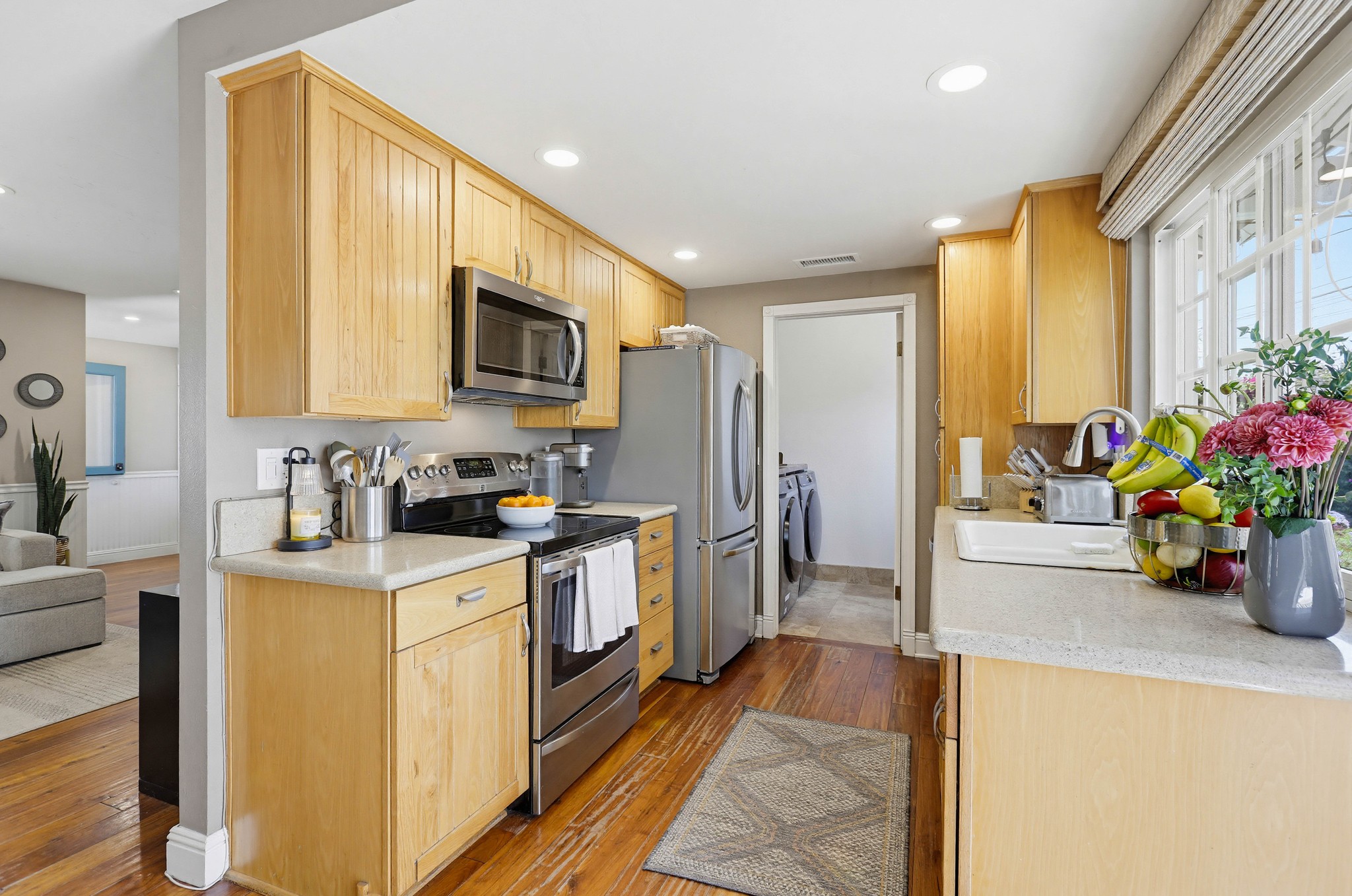 Virtual tour photo 18 of 51 for 17711 Edwards St