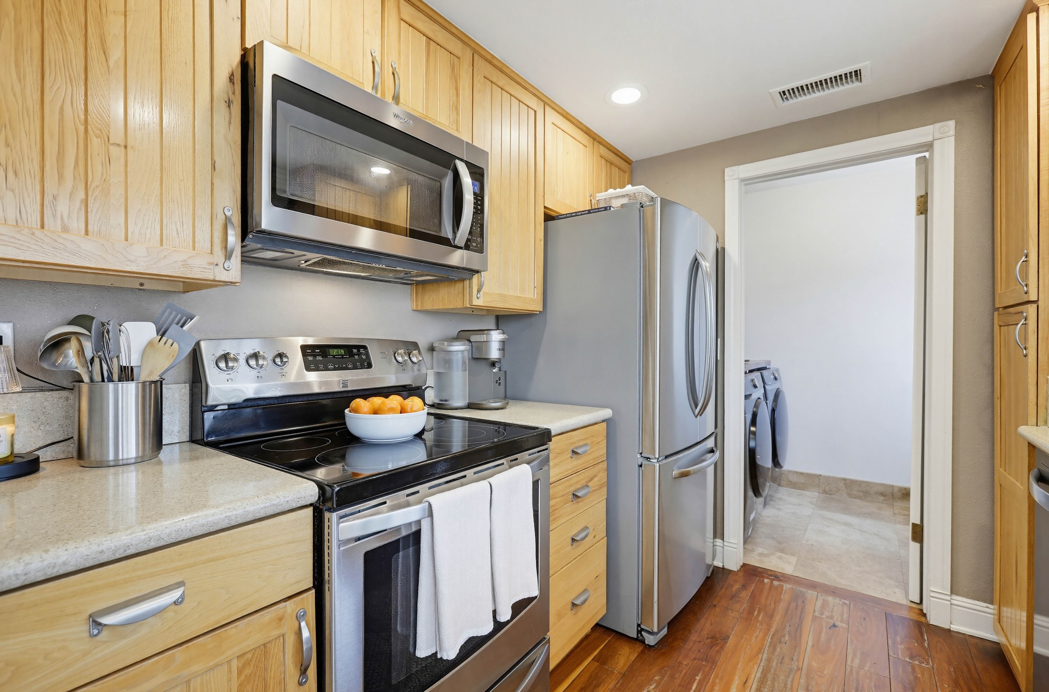 Virtual tour photo 21 of 51 for 17711 Edwards St