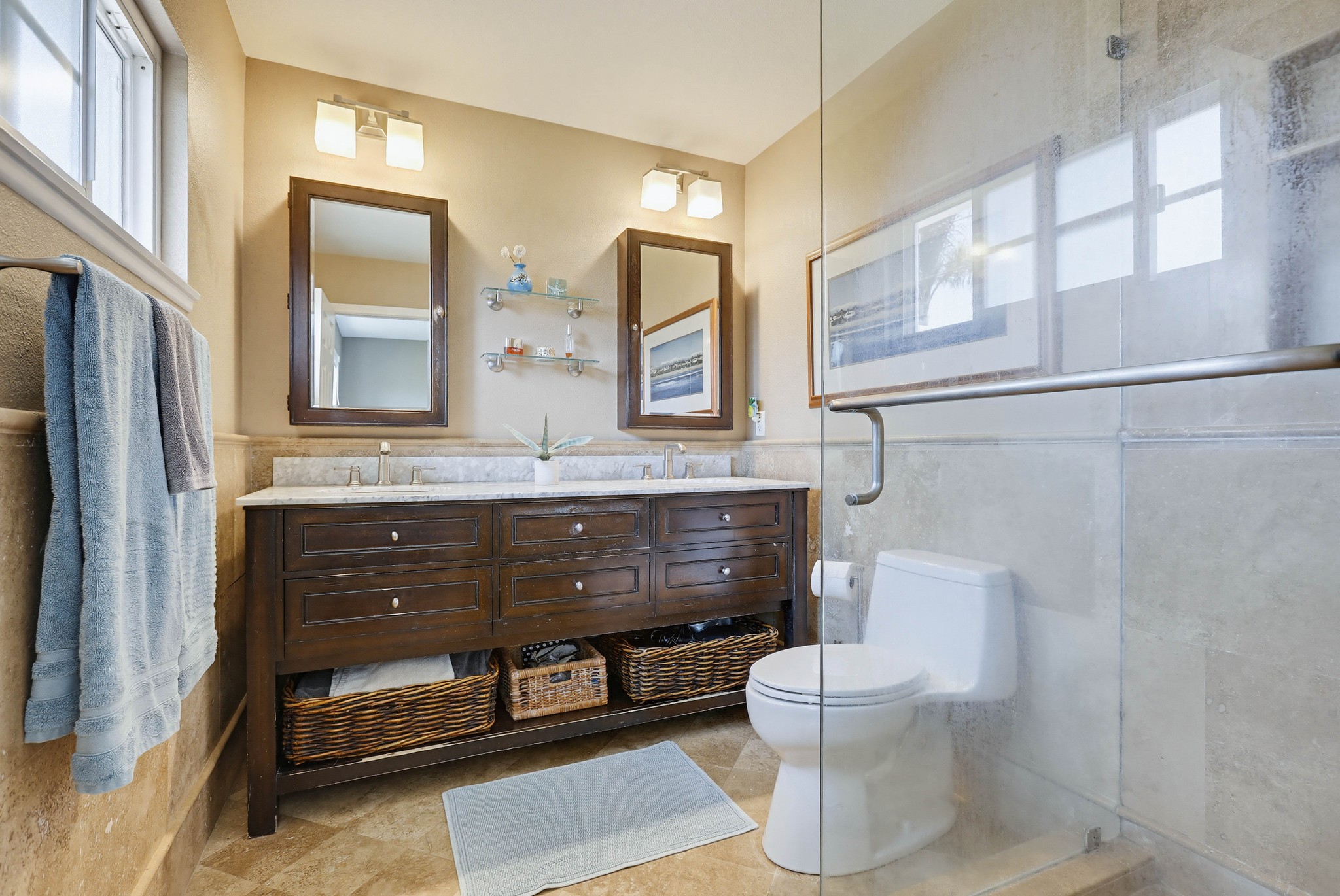 Virtual tour photo 31 of 51 for 17711 Edwards St