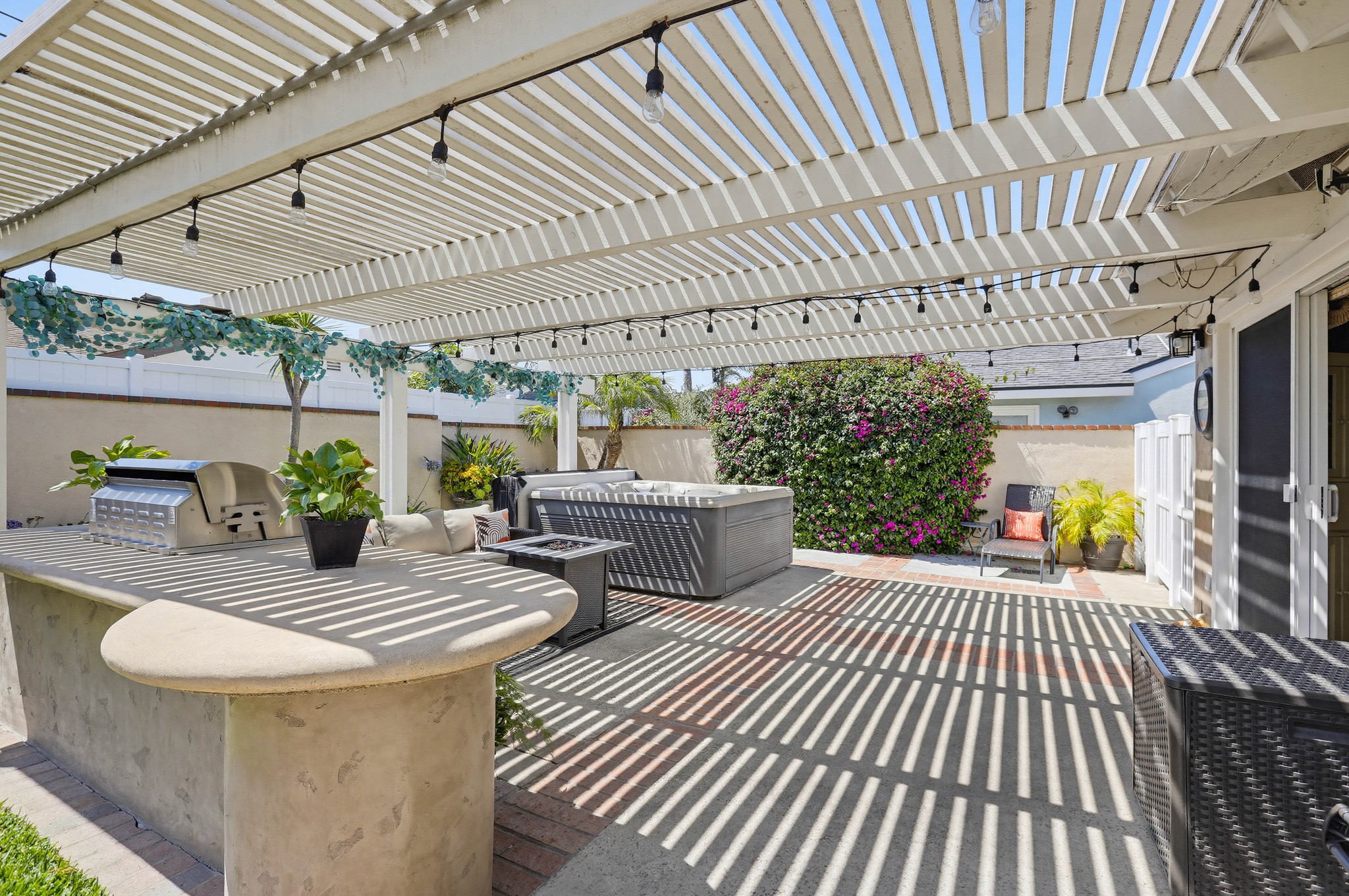 Virtual tour photo 45 of 51 for 17711 Edwards St